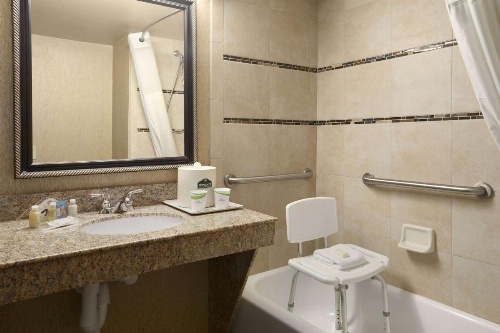 Wingate By Wyndham Little Rock image 30