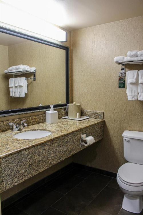 Wingate By Wyndham Little Rock image 5